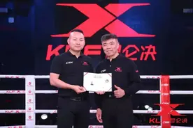 裁判员专访 | 生于警察世家，闯入搏击行业的才子——杨睿图片