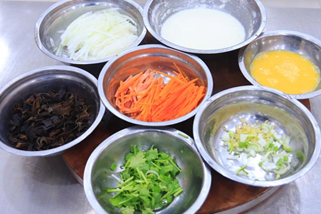 “七月中、腊月半，老人过得心胆颤”，为啥？这6种食物或可缓解