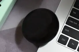 家里的红外电器有它一个就够了，向日葵智能遥控器让旧家电变智能图片