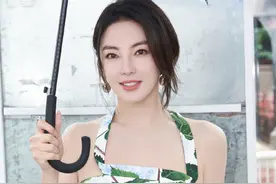 尴尬吗？张雨绮自曝初中时太好看被全校围观，四个楼班主任和老师们也来看，评论区翻车：她为什么这么普信？图片