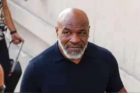 泰森重申：宁愿在其它地方赚800万美元，也不愿意成为教练图片