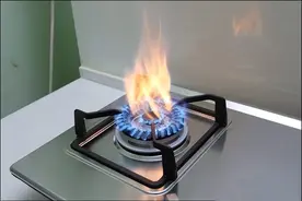 燃气灶打火一直哒哒响不燃烧？这里动一动就解决，每次能省好几百图片