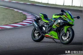 新车 | 售6.98万元起，四缸动力，川崎Ninja ZX-4RR上市图片