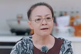 自扇耳光、倚老卖老、反驳前辈，今年最“火爆”的综艺终于出现了图片