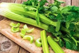 西芹和芹菜，仅一字之差，却有着很大的区别，看完涨知识了图片