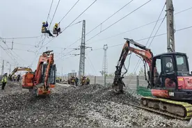 浩吉铁路江陵站扩能升级改造拉开序幕图片