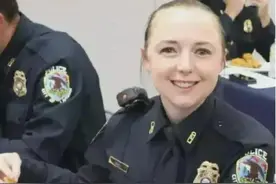 美国女警察与多名同事有不正当关系，在舆论的压力下，她被开除了图片