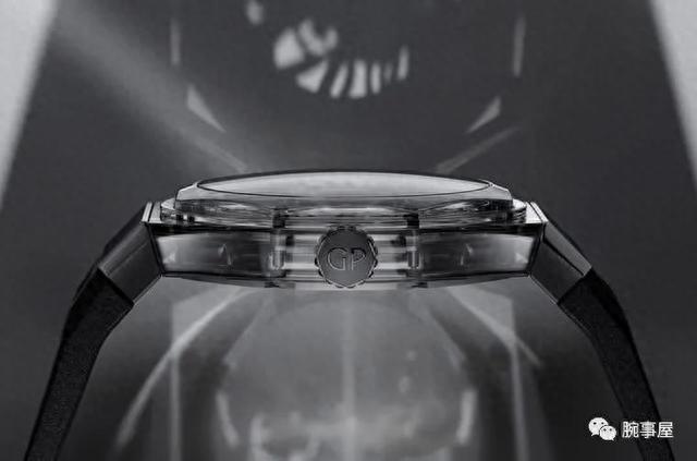 74��Ϊ�����򵥣�֥���ٴ��Ƴ�����ʯ��������ǳ�����ɫ