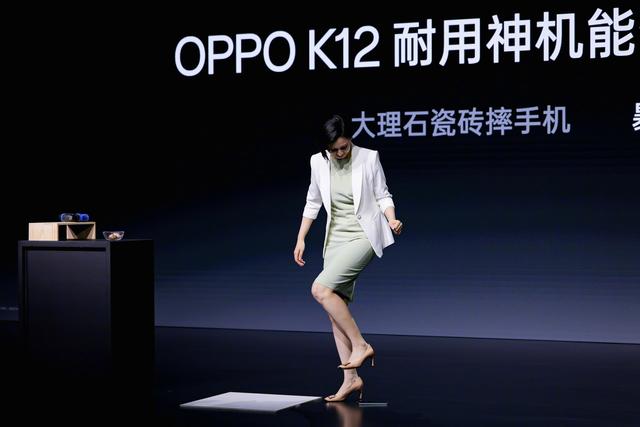 OPPO产品经理Monica宣布辞职