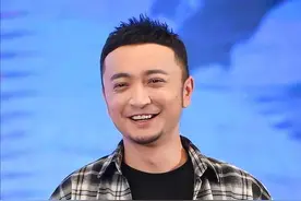 央视主持人大洗牌！超24人被除名，尼格买提被除名也是早晚的事？图片