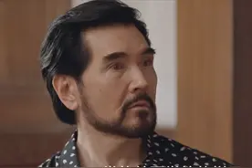 费翔的回答，让许知远面色焦黄！狂飙20次英文，知识分子败下阵来图片