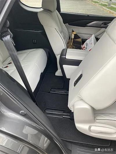 2023款马自达CX-9 Signature AWD：高级版本