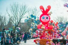 郑州新春亲子游受青睐 举家出游拉动春节假日消费图片