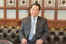 泰国首富家族里，把马云视为老师的不只一位图片