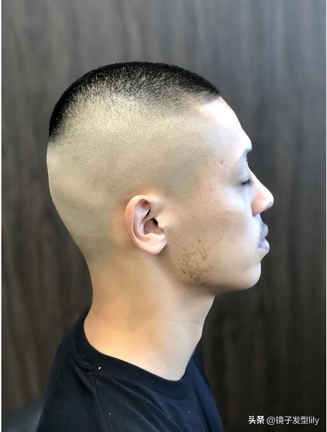 最帅气发型14款,剪完就是不一样,清爽有型真精神(男士头型设计与脸型