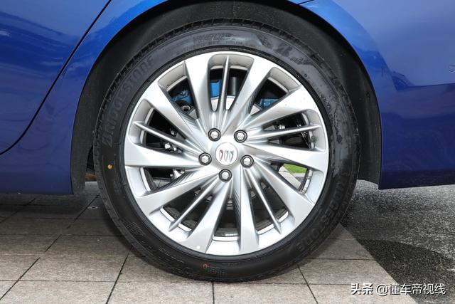 新车 | 售17.99万元起 新一代别克君越上市 换新发动机 标配30英寸大屏