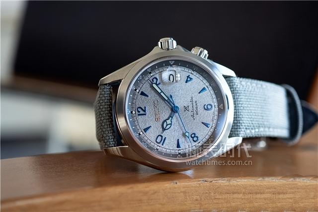 ������һ���е������4��ܲ���