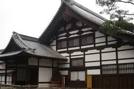 日本天皇姓什么？图片