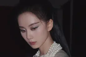 刘诗诗整容级变脸，这次她美的让人发疯图片