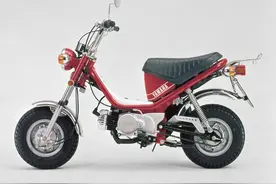 雅马哈第一台家用摩托—Chappy 50图片