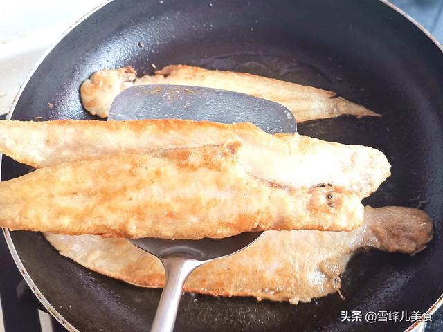 鳎目鱼和龙利鱼是一种鱼吗（简单煎一煎就喷香好吃）