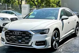 白色奥迪A6受到追捧，清新大气，搭配全新格栅，营造豪华车新风尚图片