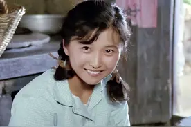 朱时茂的妻子：演《咱们的牛百岁》王馥荔的女儿图片