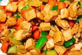 鸡胸肉和这几个菜一起炒，营养丰富，味道鲜美，大人小孩都爱吃图片