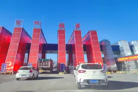 自驾西藏轿车能去吗？不要被人忽悠了，6万元的国产轿车畅游青藏图片