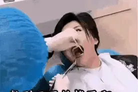 搞笑GIF动图：你会相信拔牙的时候数到三吗？图片