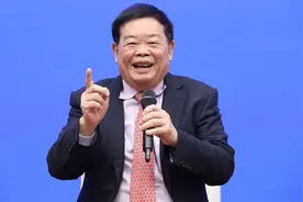 曹德旺：本是无学历无背景的少年，后捐款120亿成“中国首善”图片