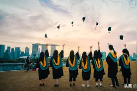 选211还是985？图片