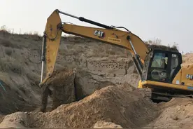 河北石家庄：为崖沙燕“翻新”筑巢崖壁啦 | 绿会志愿者协助图片