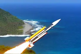 雄风-2ER巡航导弹，目前台军手中打得最远的导弹，射程覆盖上海图片