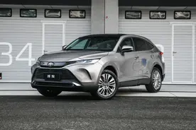 23万提了辆丰田凌放，开了2个月，车主一肚子话要说图片