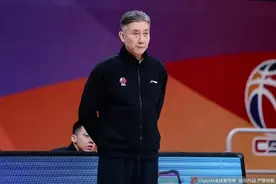 从二十年磨一剑的青训教父，到CBA最强救火主帅图片