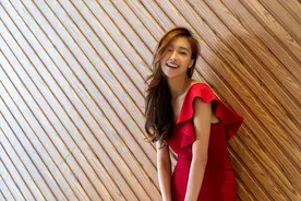 美女的称呼已经过时了，现在流行这3种称呼，女人听后会心动图片