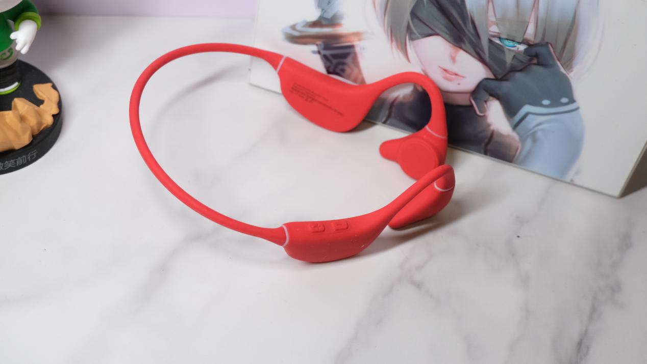 南卡Runner Pro 4，旗舰级骨传导耳机满载黑科技