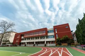 让教育回归本真 实验小学为孩子营造一个快乐童年图片