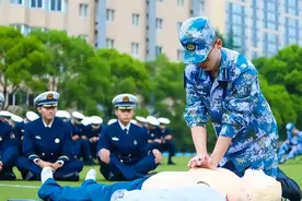 985大学不香了？这所王炸院校招生太亮眼，考上大概率捧上铁饭碗图片