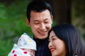 2021年8位女神生下星二代小公主，个个含着金钥匙，星妈基因强大图片