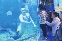 苦练表演功夫 柔美阳刚兼具！走近太原青年赵鑫的“美人鱼”世界图片