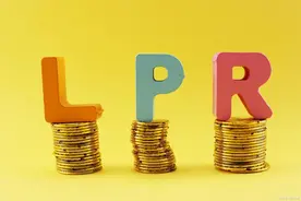 银行存款，一年定期续存与三年定存怎么选？内行人：三个区别图片