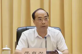张惠强任玉林市代市长，孙睿君任副市长（附2人简历）图片