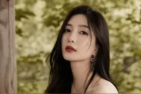 江疏影疑遭当众辱骂，原因是给大佬生子，去年也有一次图片