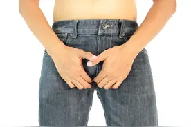 阴囊潮湿，越抓越痒怎么办？图片