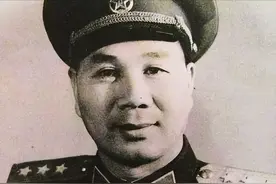 杨成武：毛主席倚重的开国上将，飞夺泸定桥的开路先锋，击毙日军名将之花于太行山上图片