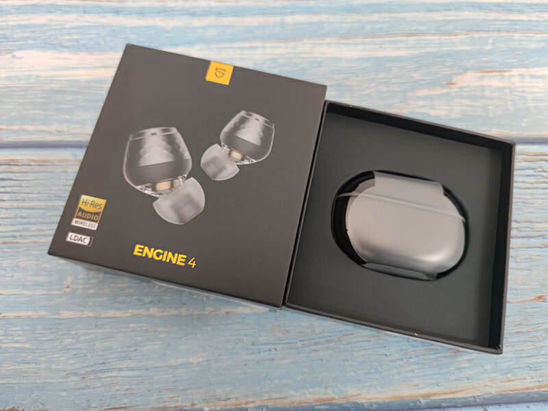CD级好音质，双动圈单元，泥炭 Engine4无线蓝牙耳机体验
