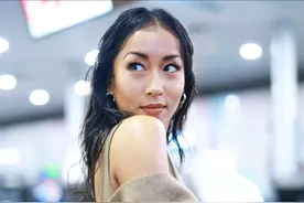 装穷炫富当小三，吉克隽逸苦心经营10年的人设，终于崩塌了图片