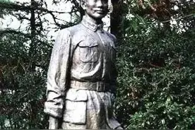 湘鄂赣红军骁将——李灿将军图片